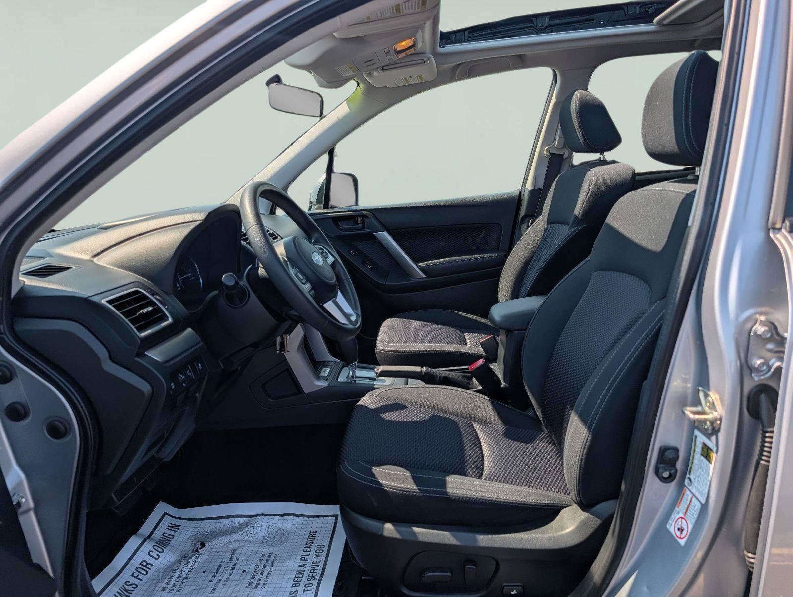 Used 2017 Subaru Forester 2.5i Premium AWD/4WD image 9