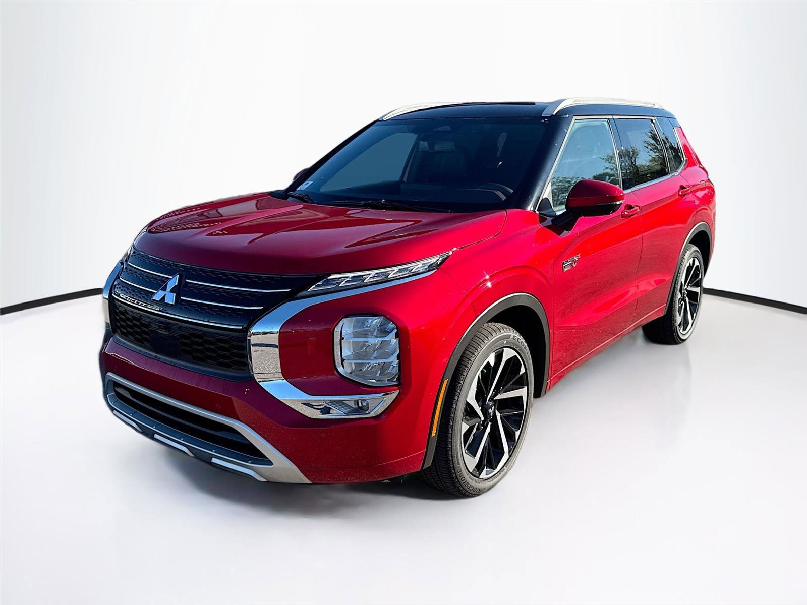 New 2025 Mitsubishi Outlander SEL image 3