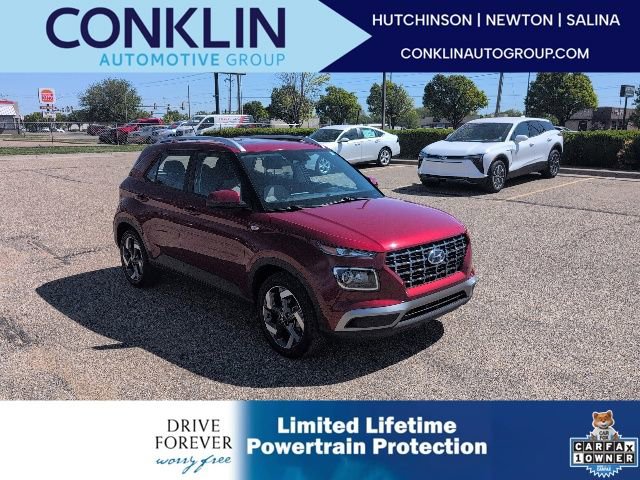 Used 2025 Hyundai Venue SEL FWD image 1