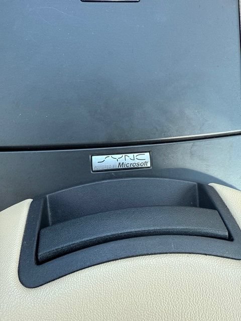 Used 2014 Ford Taurus SEL w/ Equipment Group 201A FWD image 7