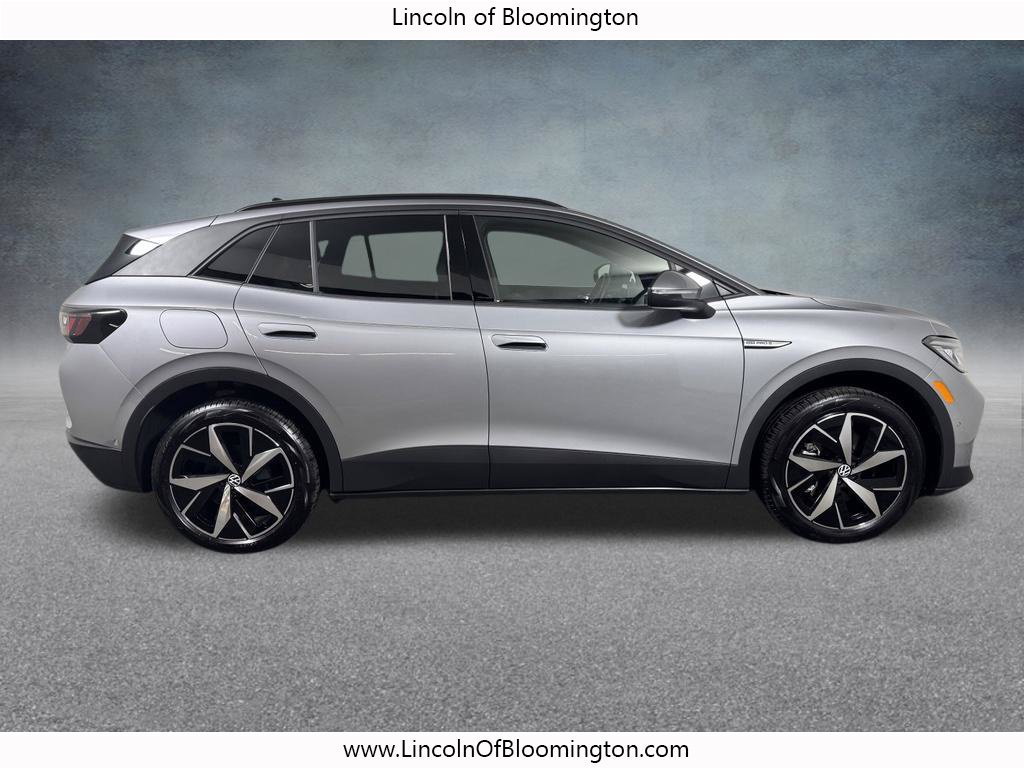 Used 2025 Volkswagen ID.4 Pro S AWD/4WD image 7