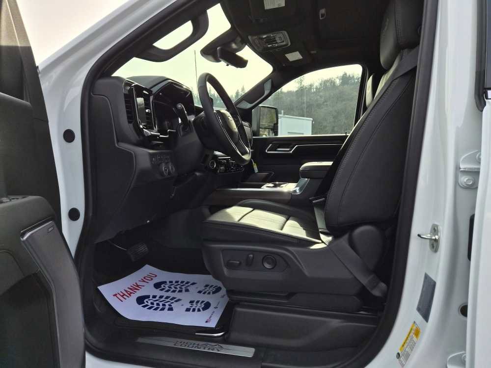New 2026 Chevrolet Silverado 2500 High Country w/ High Country Premium Package image 11