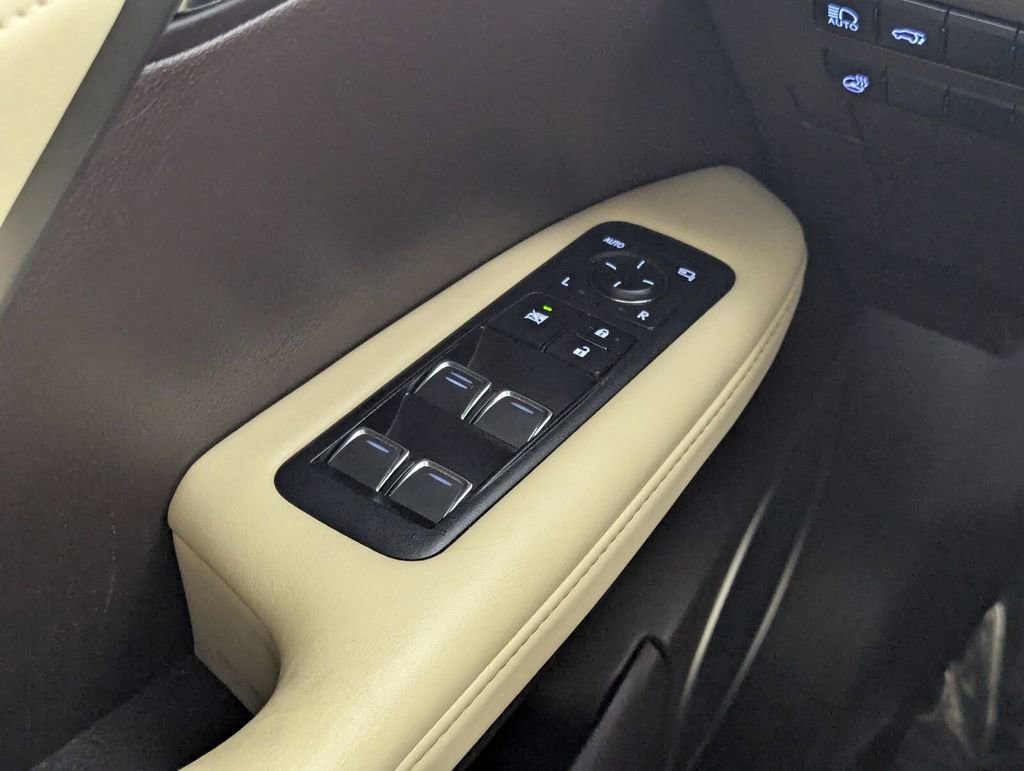 Used 2020 Lexus RX 450h AWD w/ Premium Package image 15