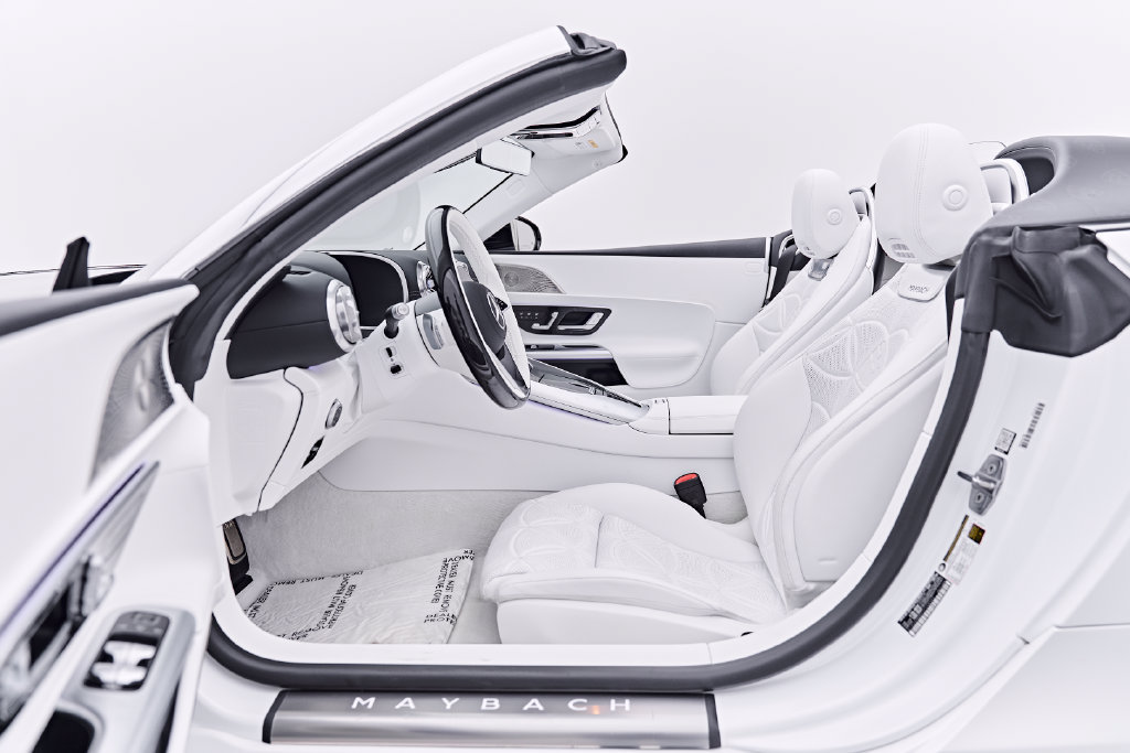 Used 2026 Mercedes-Benz Maybach SL 680 image 43