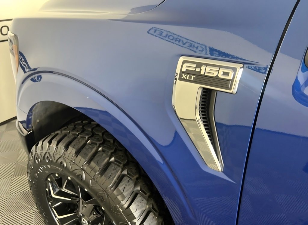 Used 2023 Ford F150 XLT image 10