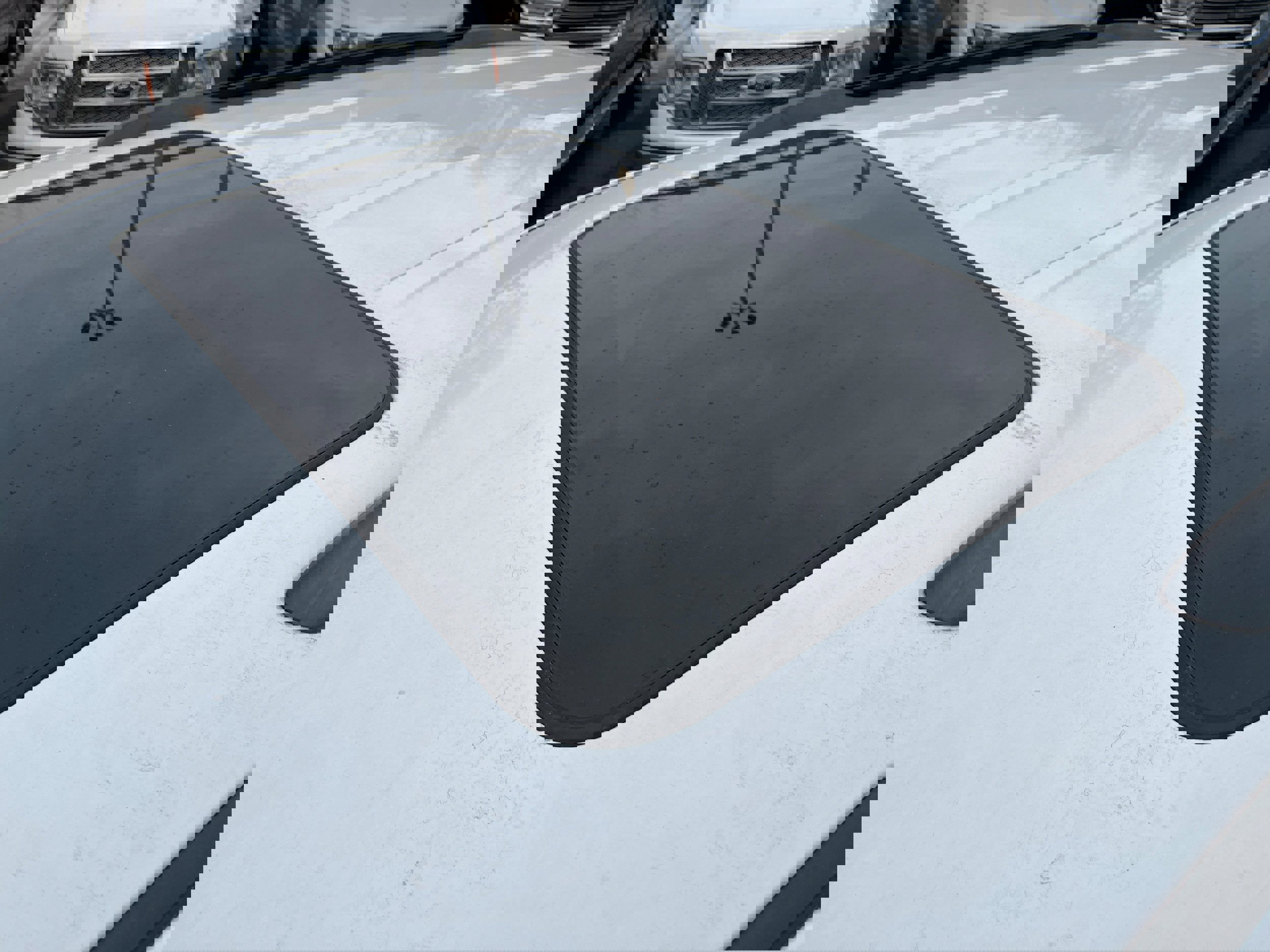 Used 2019 Jeep Grand Cherokee Laredo image 7