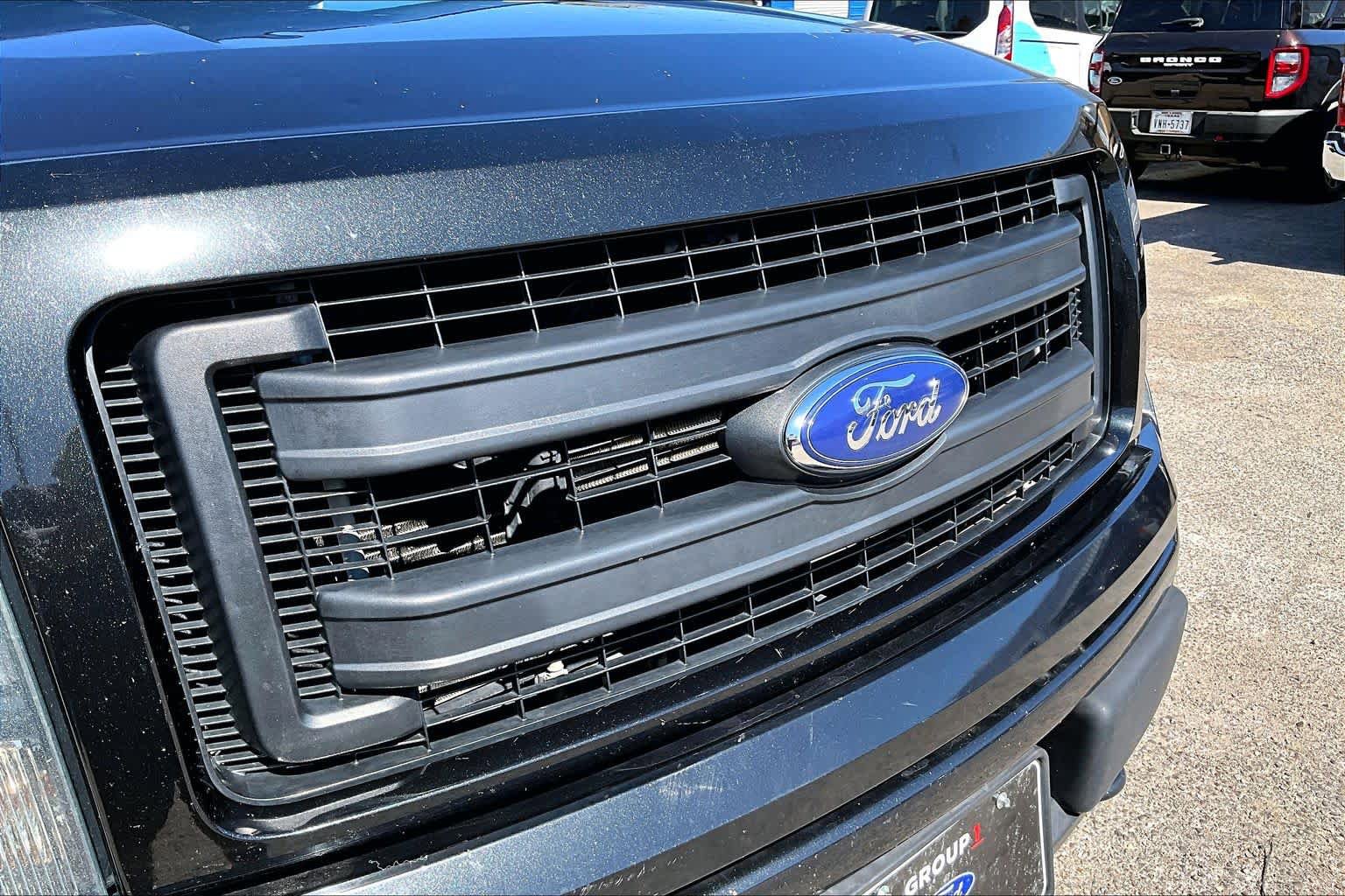 Used 2014 Ford F150 FX4 w/ Equipment Group 402A Luxury image 29