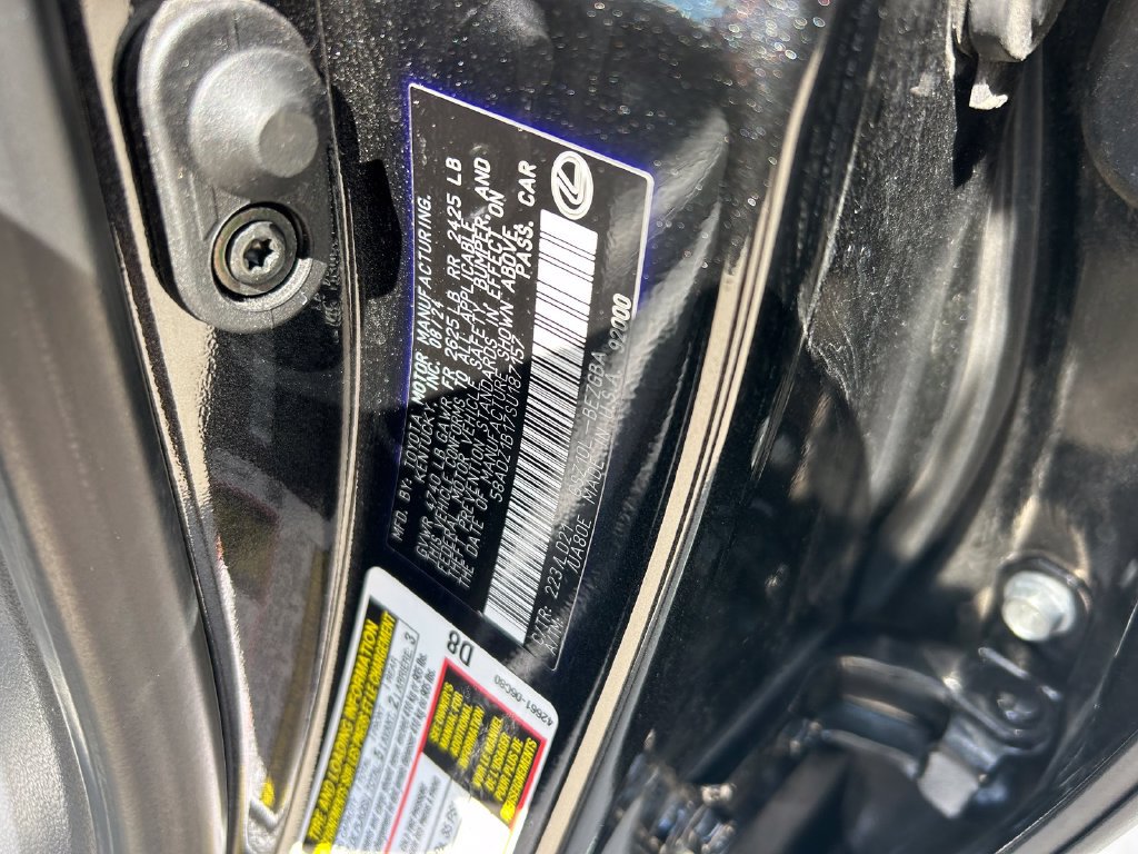 Used 2025 Lexus ES 350 w/ Premium Package FWD image 10