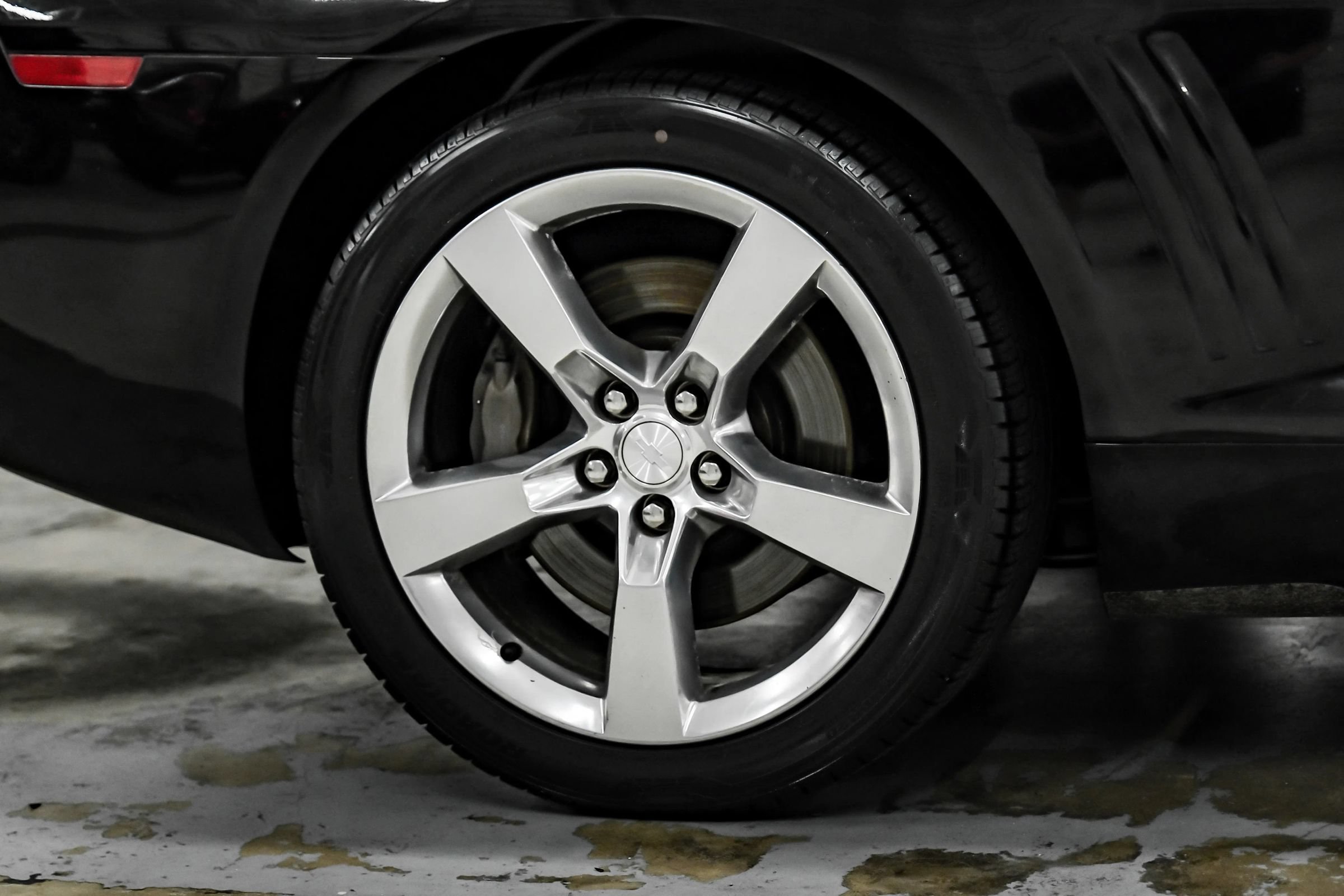 Used 2010 Chevrolet Camaro SS w/ RS Package RWD image 33
