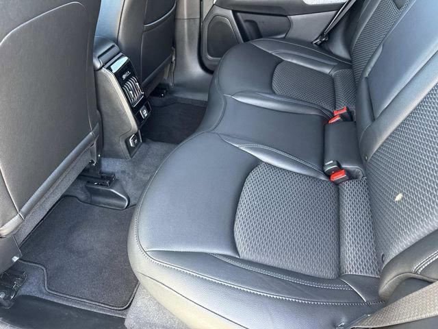 Used 2025 Jeep Compass Latitude image 10