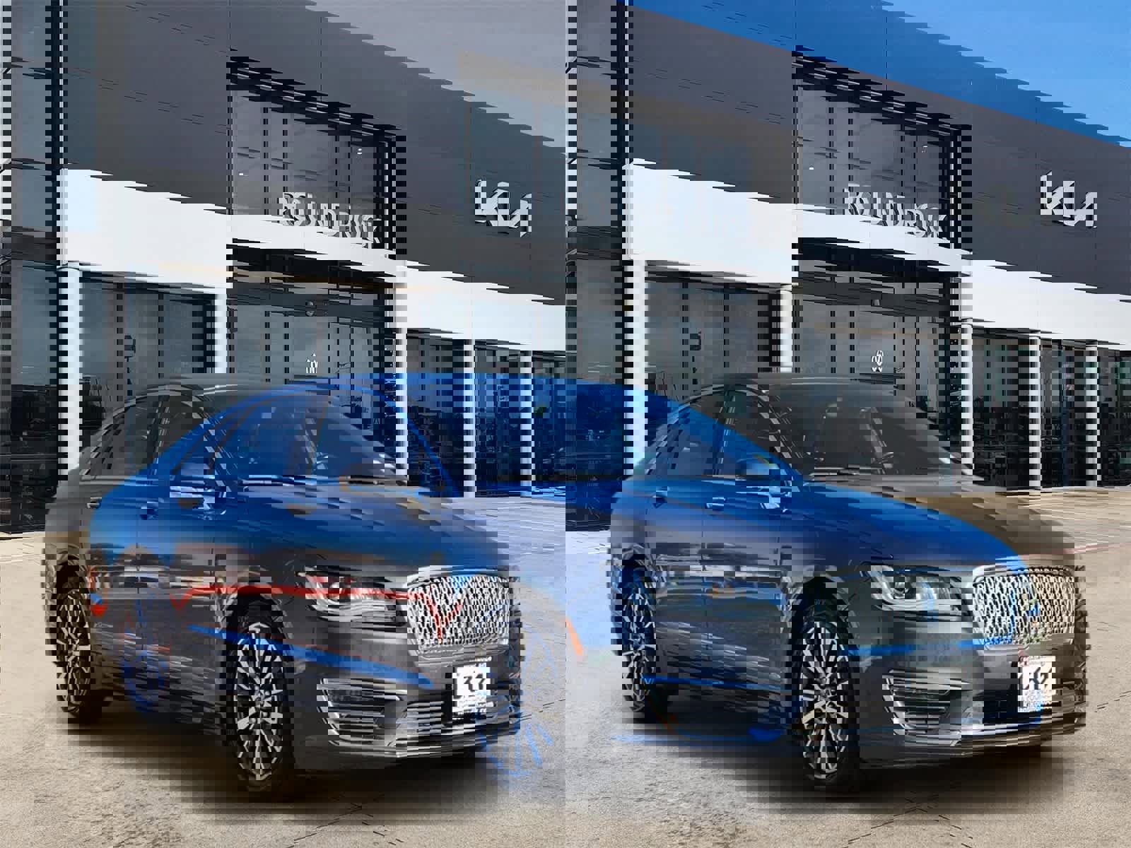 Used 2019 Lincoln MKZ Reserve image 3