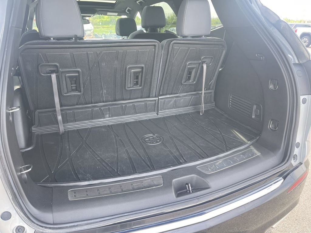 Used 2024 Buick Enclave Essence w/ Experience Buick Package image 15