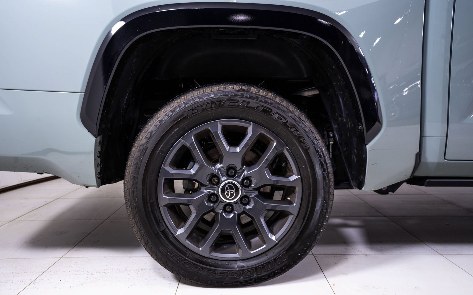 Used 2024 Toyota Tundra Platinum AWD/4WD image 11