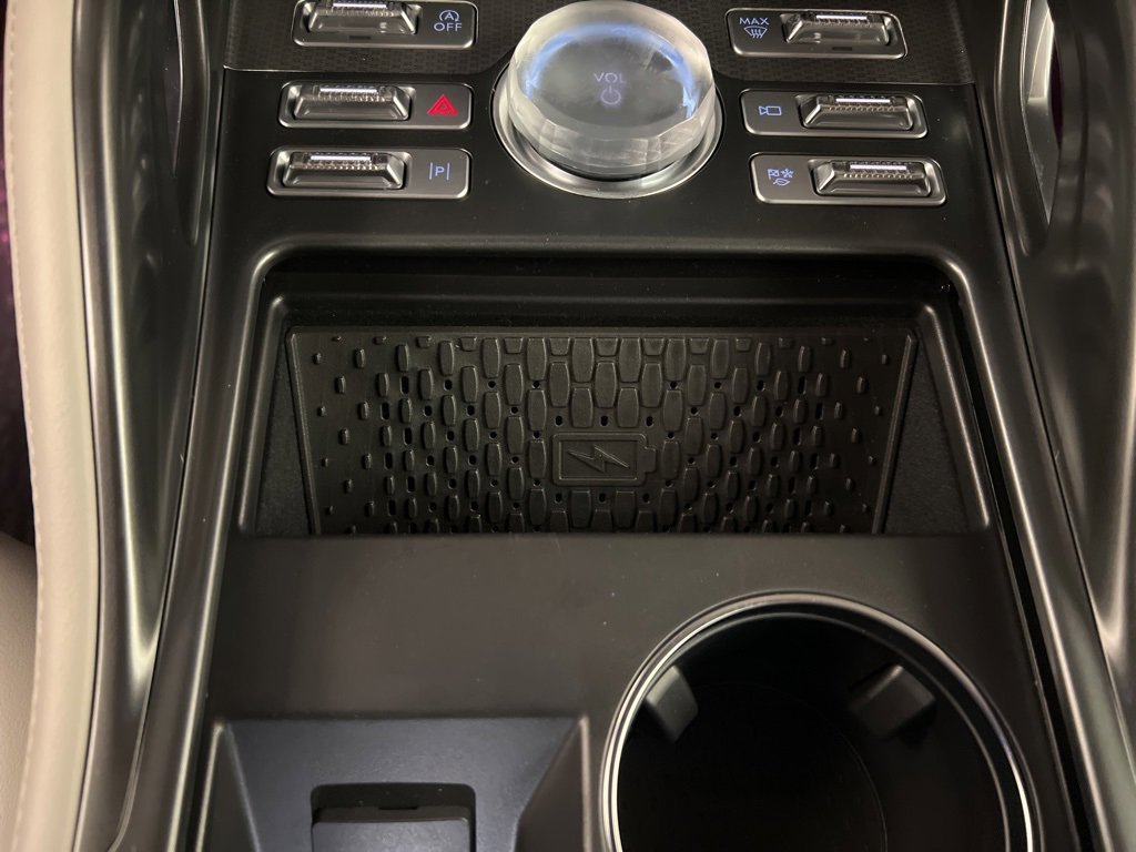 Used 2026 Lincoln Nautilus Premier image 17