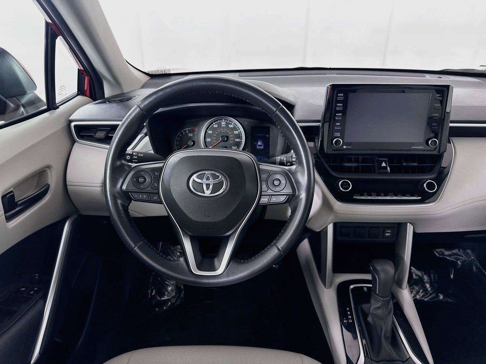 Used 2022 Toyota Corolla Cross LE FWD image 29