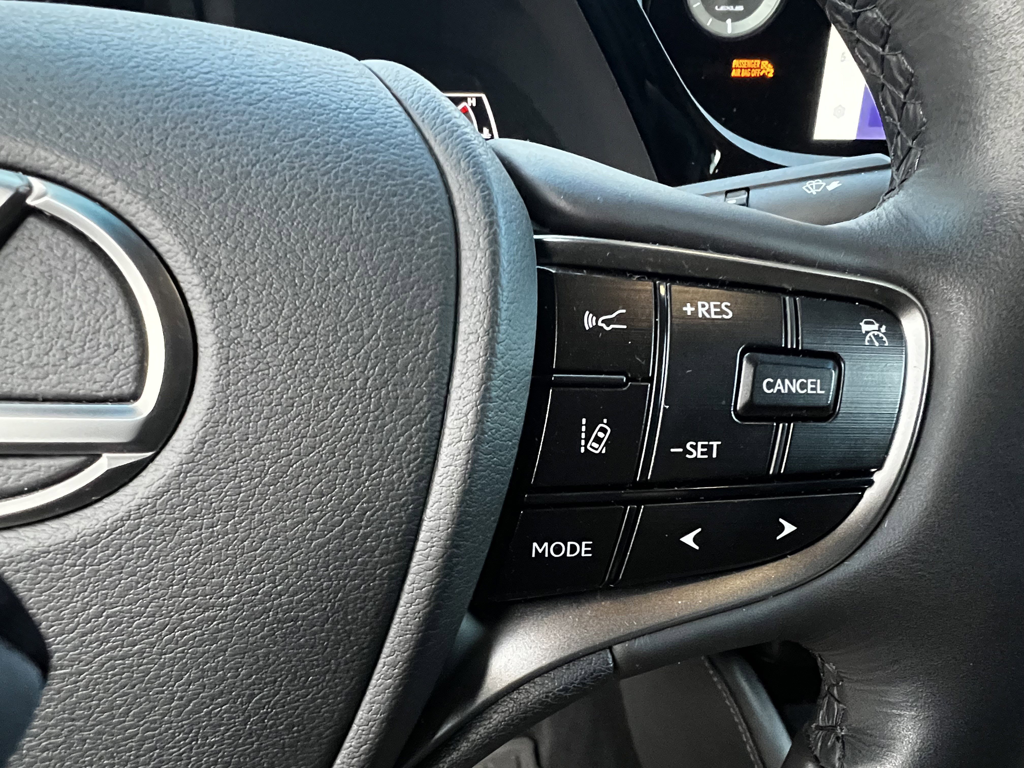 Used 2023 Lexus ES 350 Ultra Luxury image 20