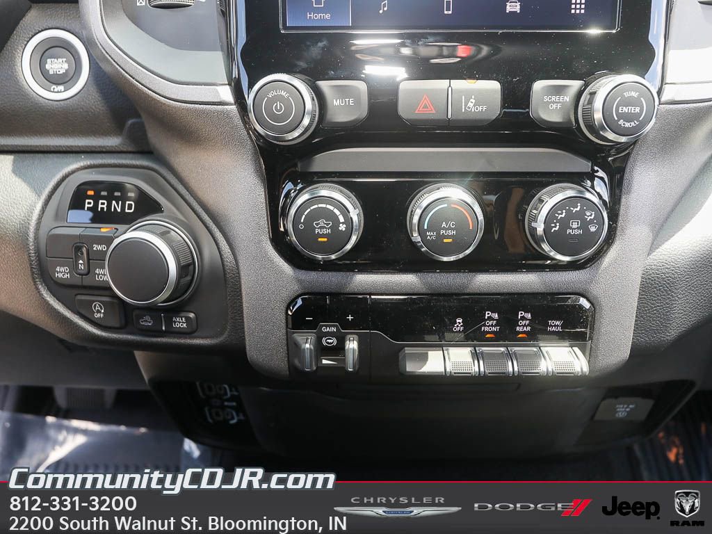 New 2026 RAM 1500 Classic Warlock image 17