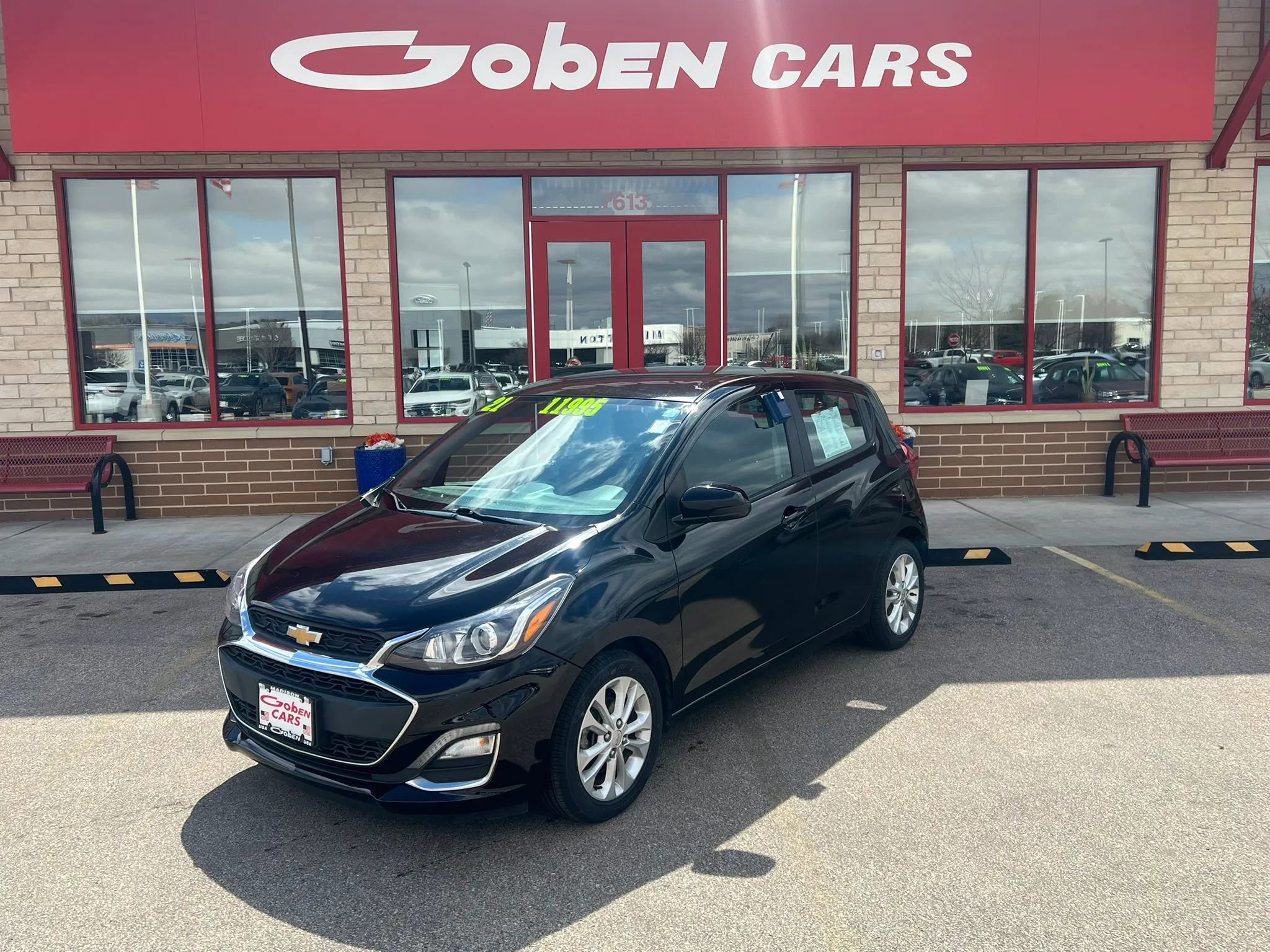 Used 2021 Chevrolet Spark LT FWD image 1