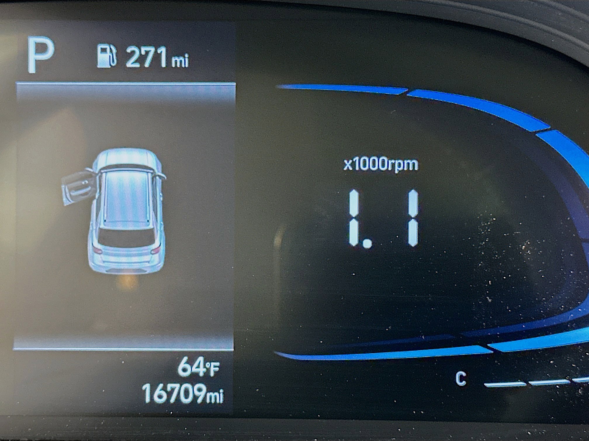 Used 2025 Hyundai Venue SEL image 19