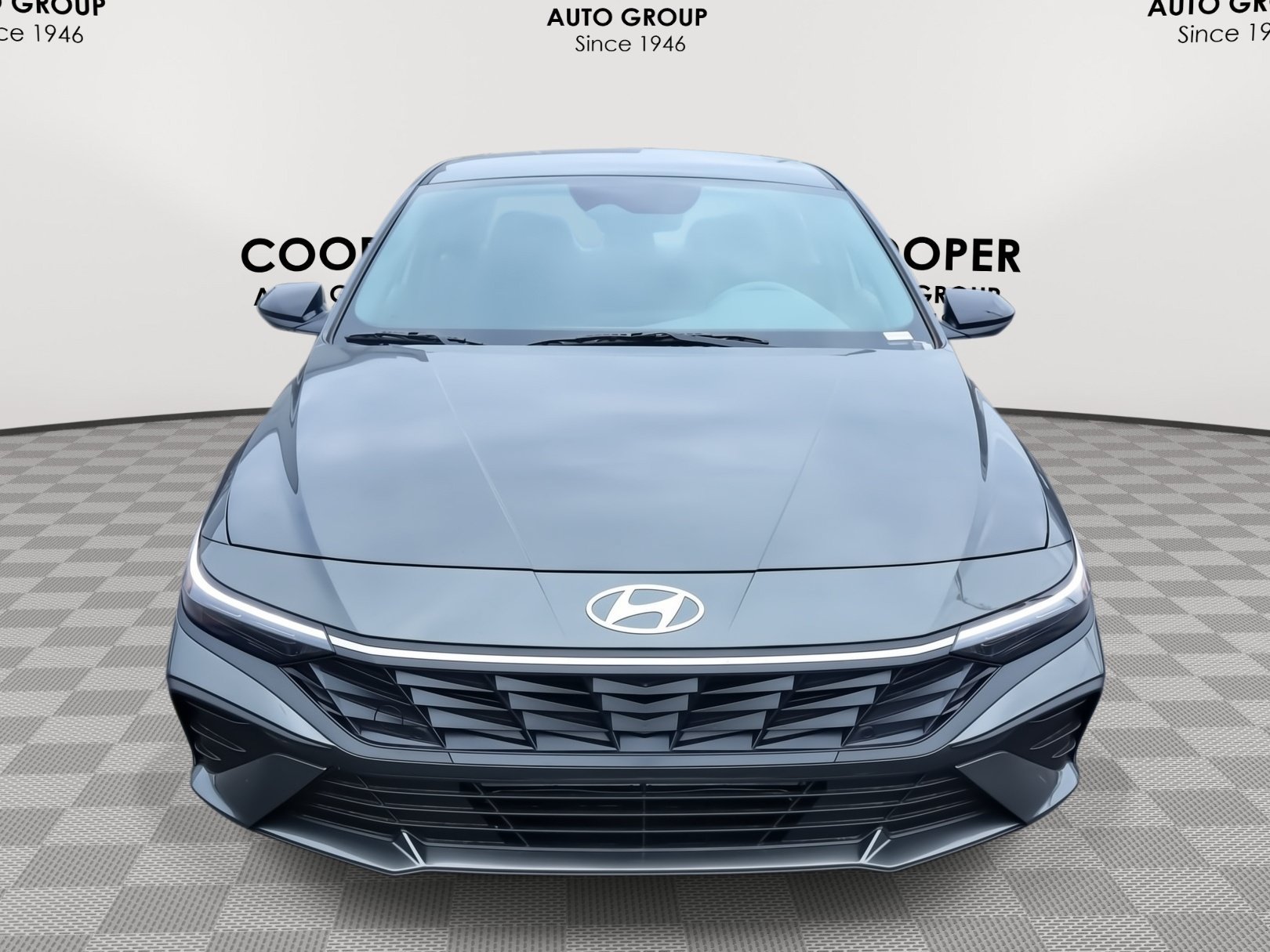 New 2026 Hyundai Elantra Sport FWD image 2