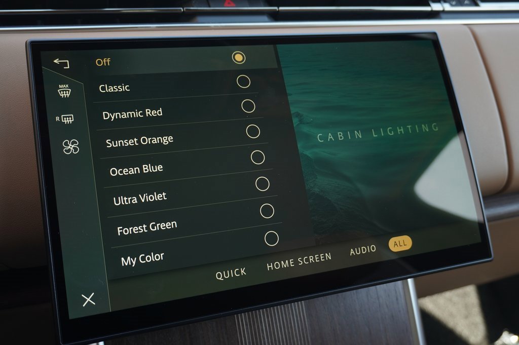 New 2026 Land Rover Range Rover Long Wheelbase Autobiography image 25