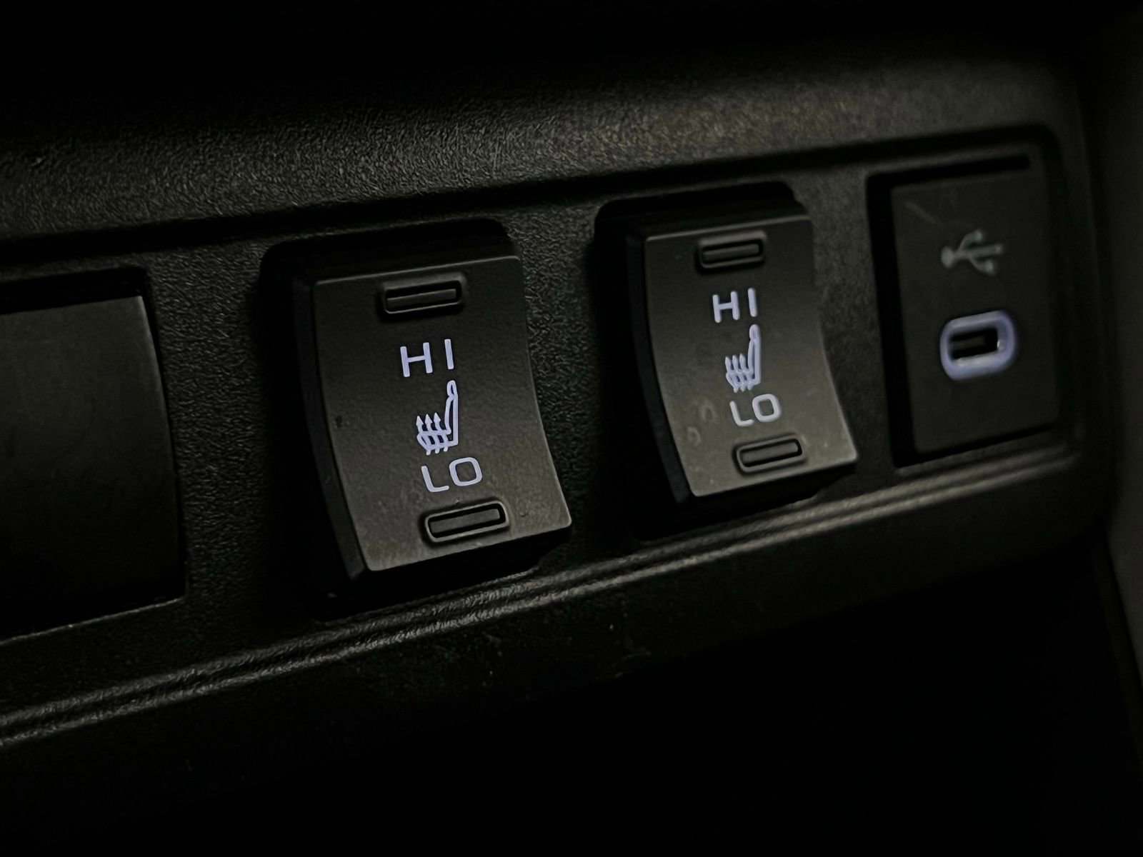 Certified 2025 Toyota Corolla Cross XLE AWD/4WD image 17