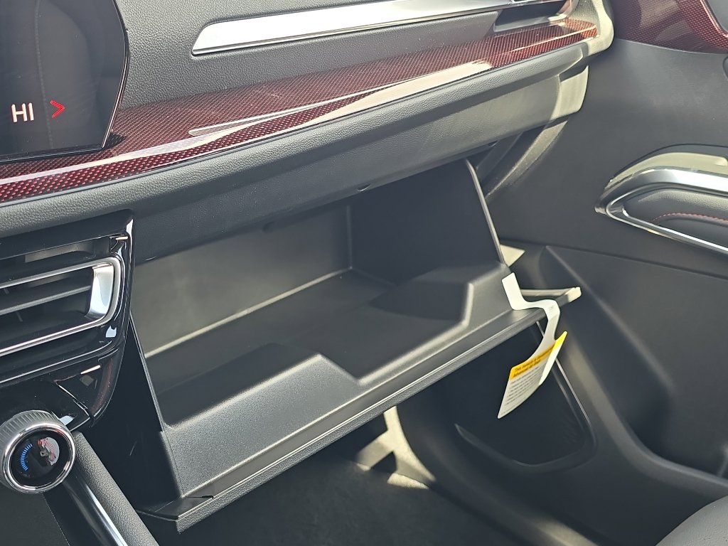 New 2026 Chevrolet Traverse RS AWD/4WD image 33
