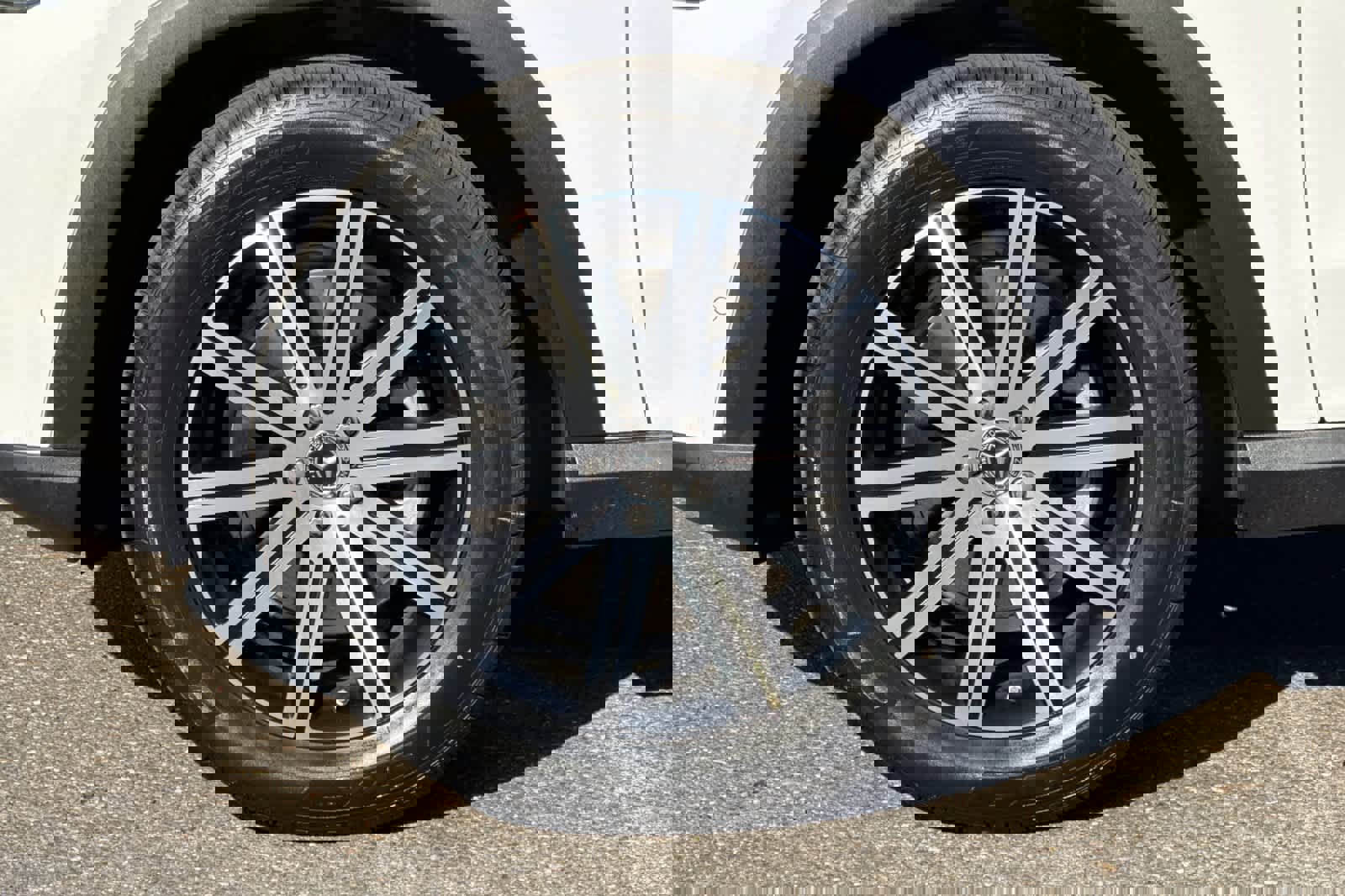 New 2026 Mercedes-Benz GLE 350 4MATIC image 25