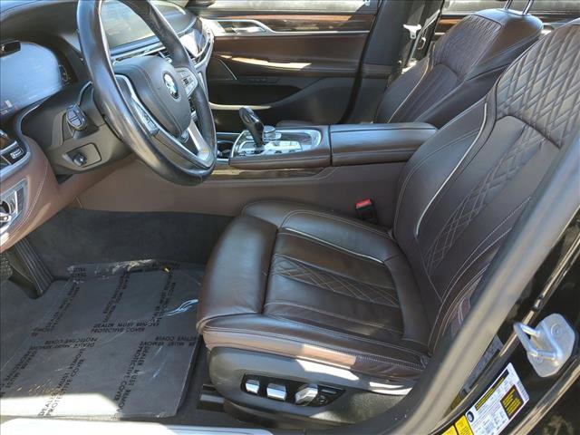 Used 2021 BMW 745e xDrive w/ Premium Package image 16