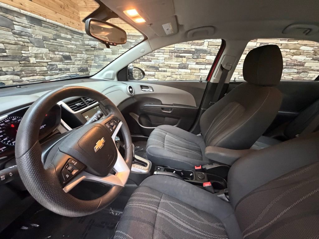 Used 2017 Chevrolet Sonic LT FWD image 11
