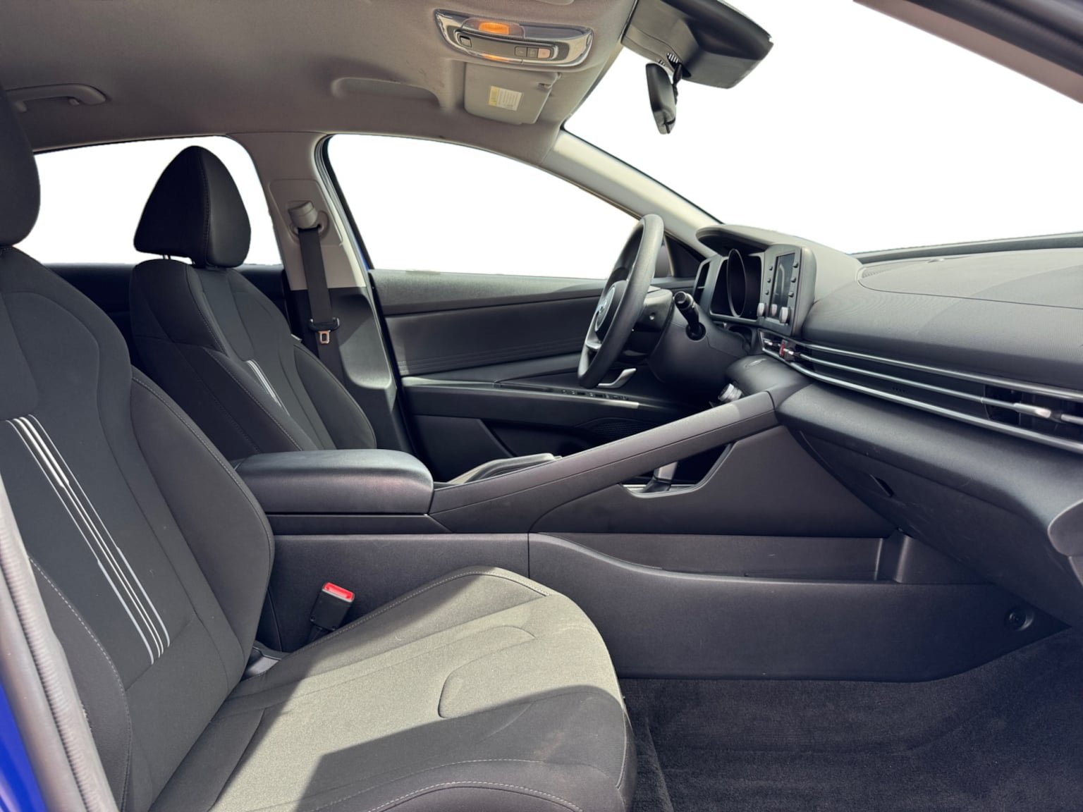 Used 2023 Hyundai Elantra SEL FWD image 17