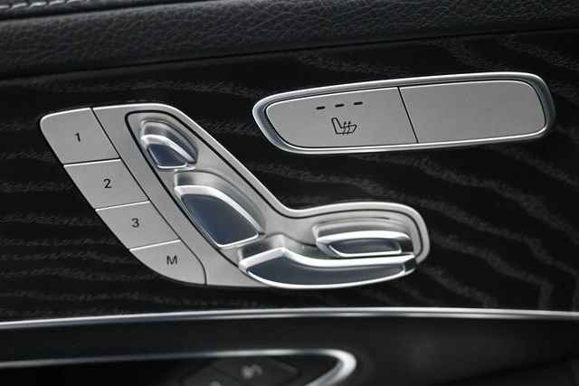 Used 2017 Mercedes-Benz C 300 4MATIC Sedan image 11