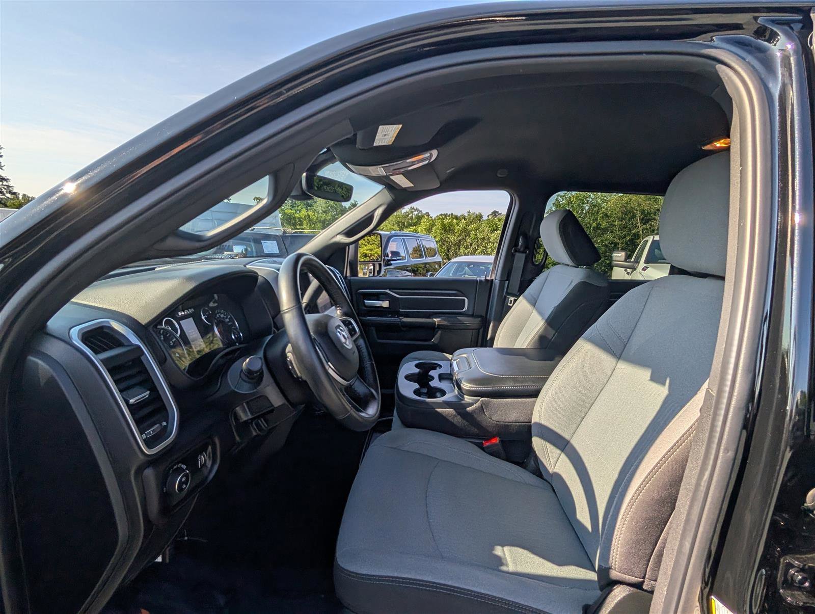 Used 2024 RAM 2500 Big Horn image 15
