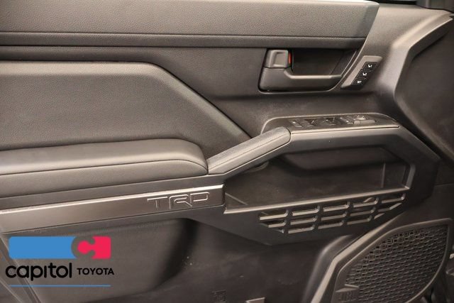 Certified 2026 Toyota 4Runner TRD Off-Road Premium AWD/4WD image 10