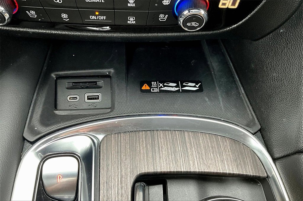 Used 2022 Buick Enclave Avenir w/ Avenir Technology Package image 33