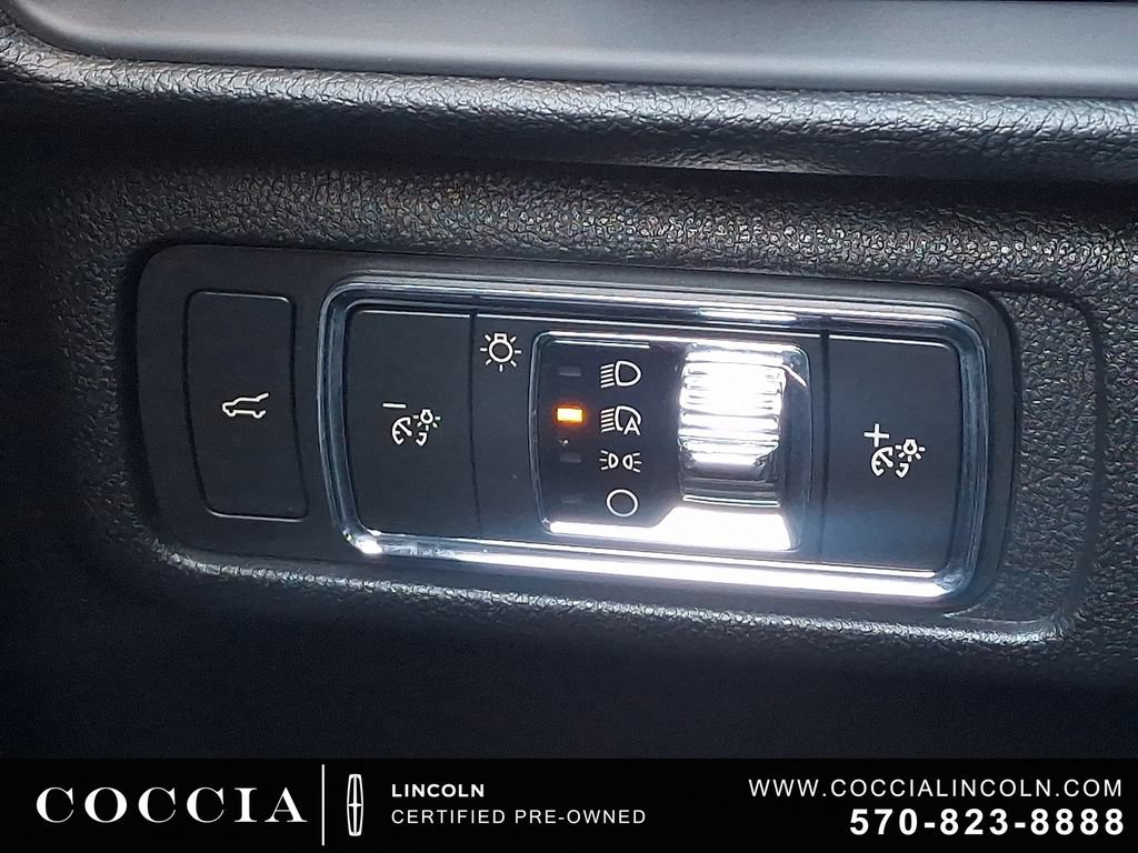Certified 2022 Lincoln Corsair AWD w/ Equipment Group 101A image 25