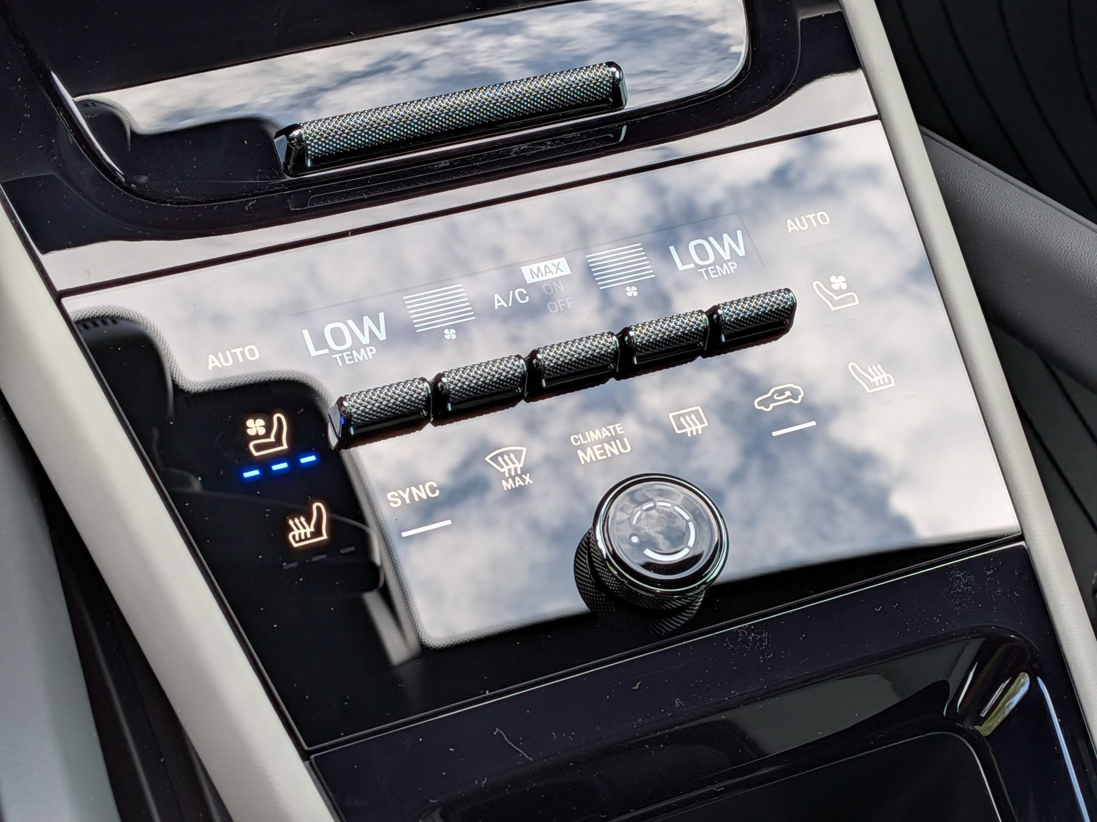 New 2026 Porsche Cayenne AWD/4WD image 17