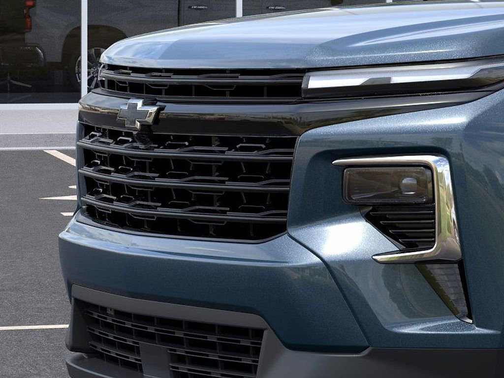 New 2026 Chevrolet Traverse LT w/ Midnight/Sport Edition image 13