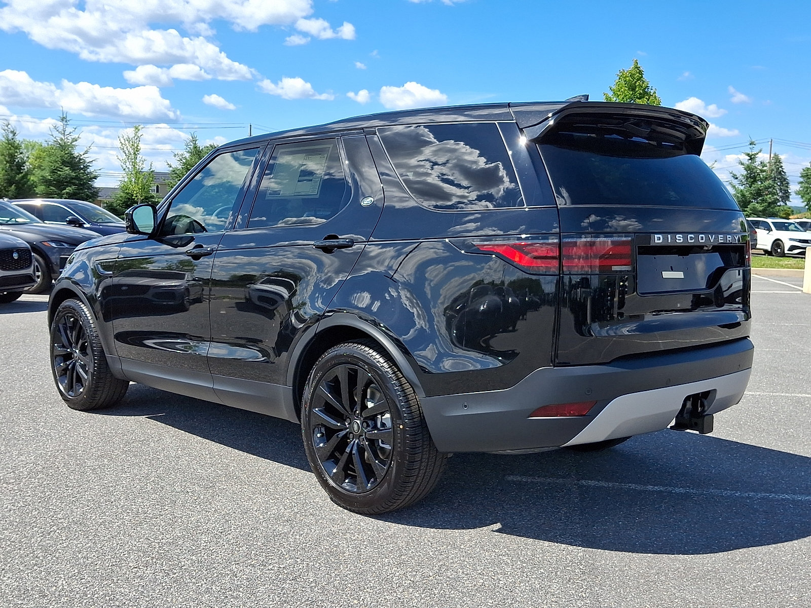 New 2026 Land Rover Discovery S AWD/4WD image 6