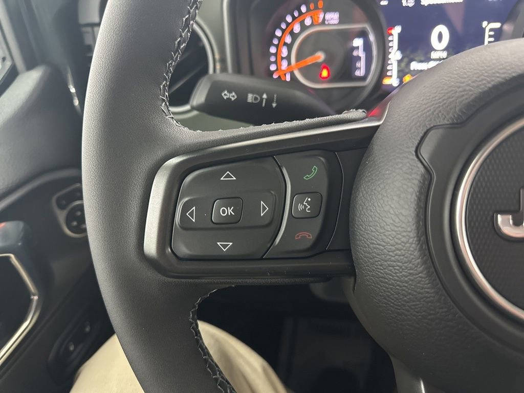 New 2026 Jeep Gladiator Mojave image 37