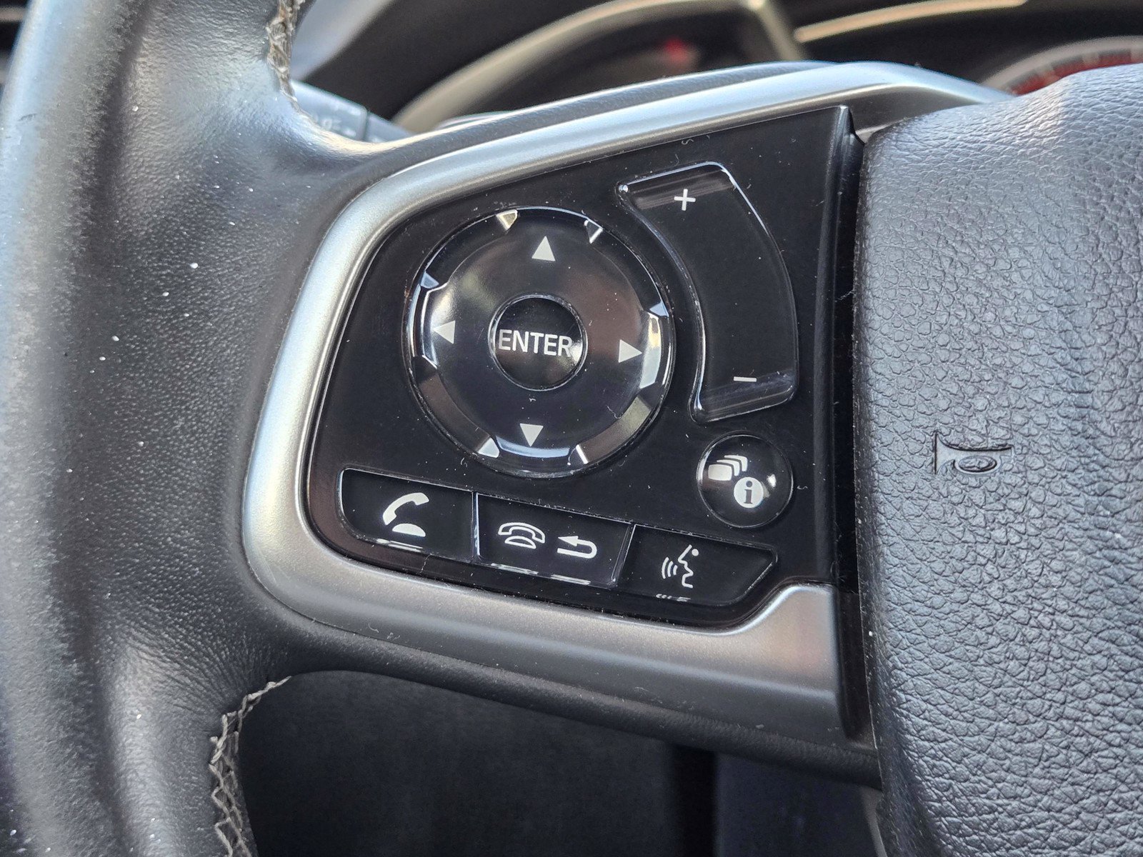 Used 2020 Honda Civic Sport image 25