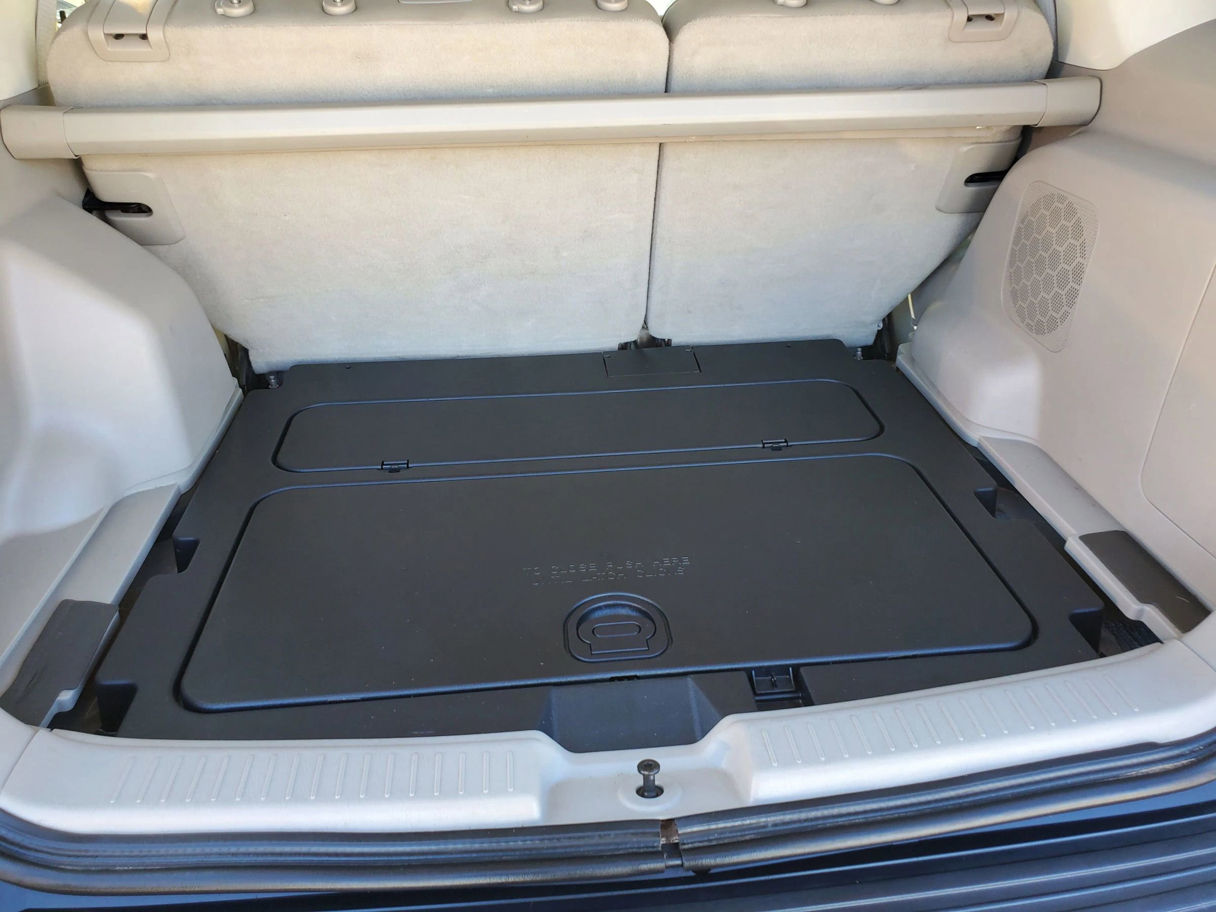 Used 2010 Mercury Mariner Premier image 42