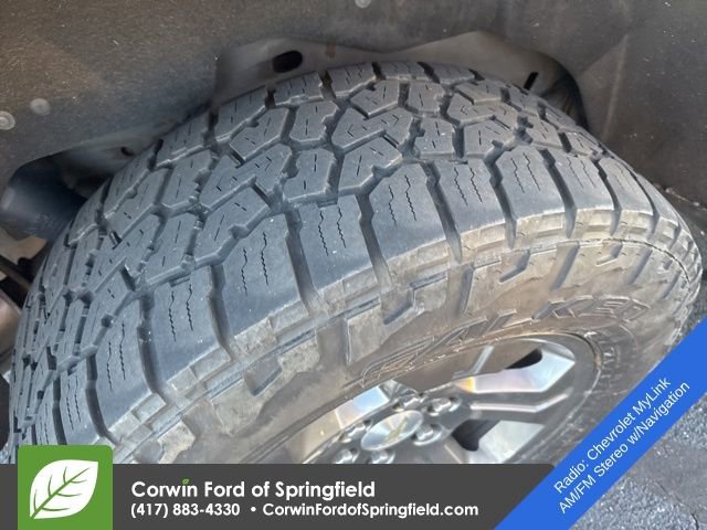 Used 2018 Chevrolet Suburban LT image 10