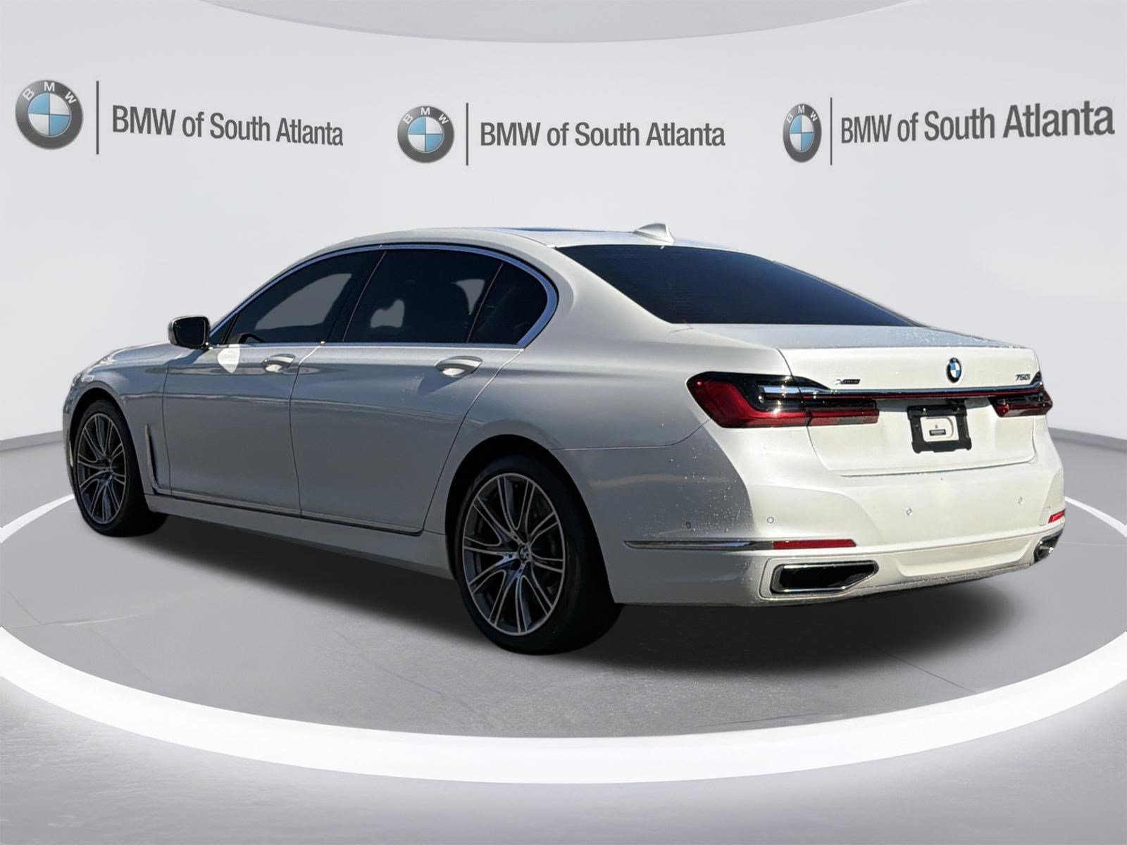 Used 2021 BMW 750i xDrive w/ Luxury Rear Seating Package AWD/4WD image 25