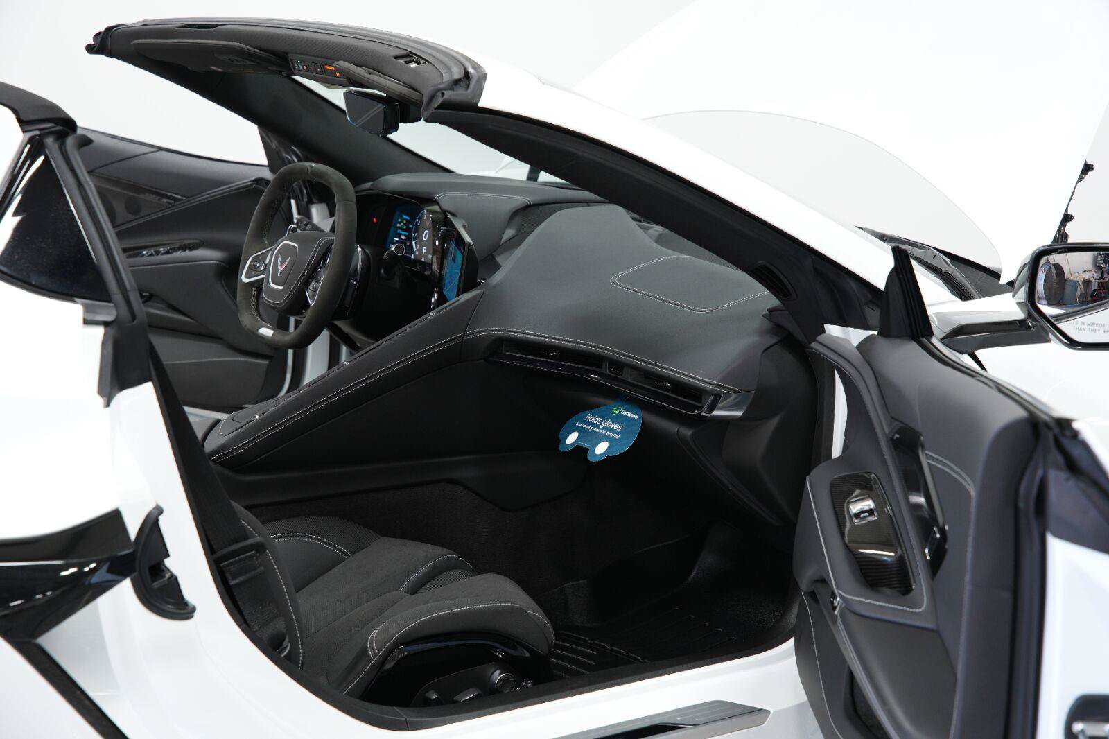 Used 2025 Chevrolet Corvette E-Ray w/ Stealth Interior Trim Package AWD/4WD image 21