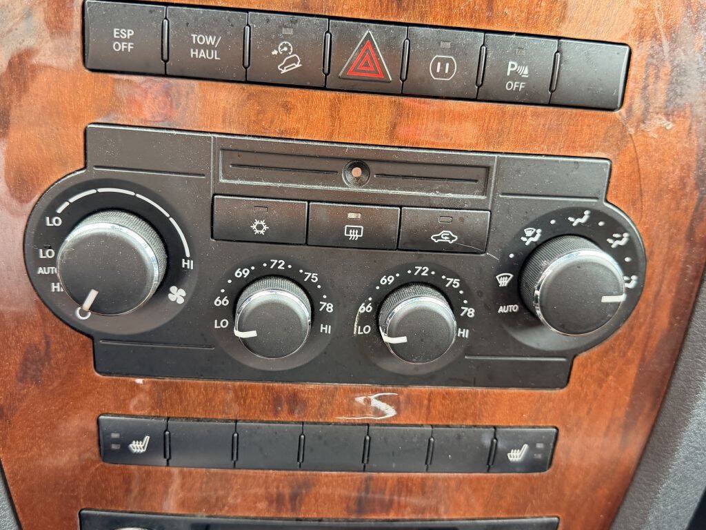 Used 2008 Jeep Grand Cherokee Overland AWD/4WD image 20