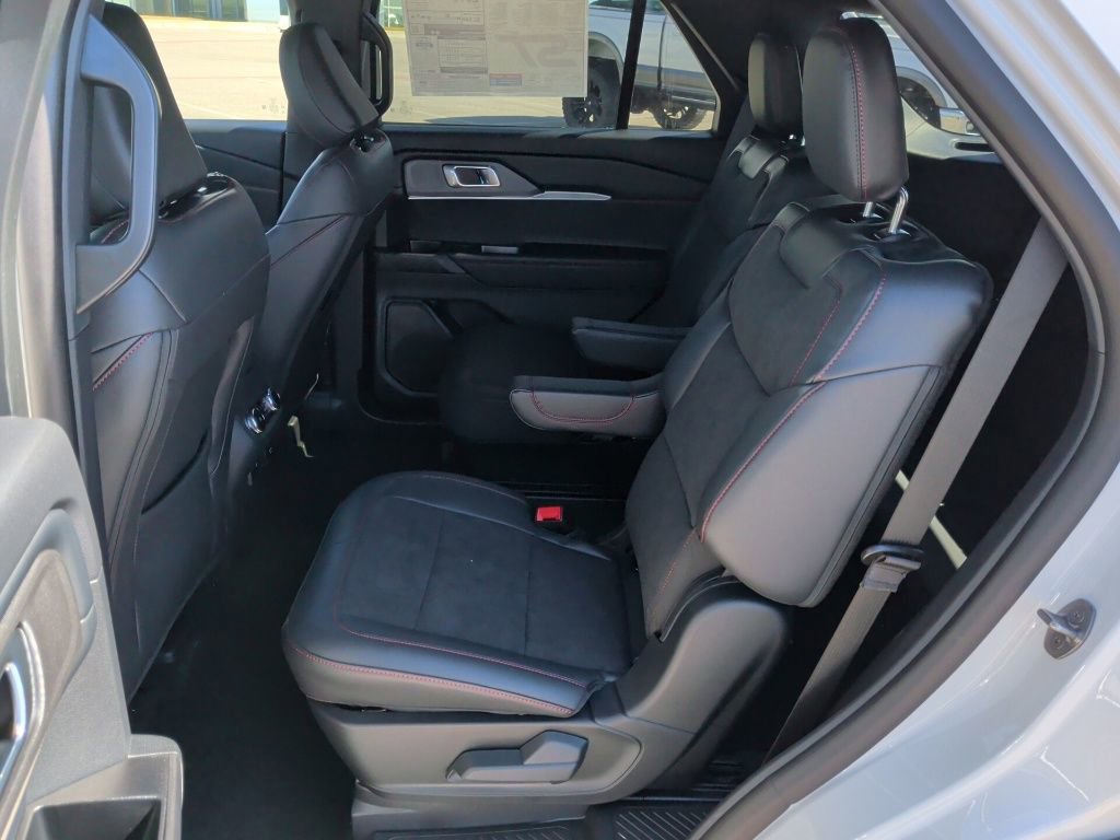 New 2026 Ford Explorer ST image 36