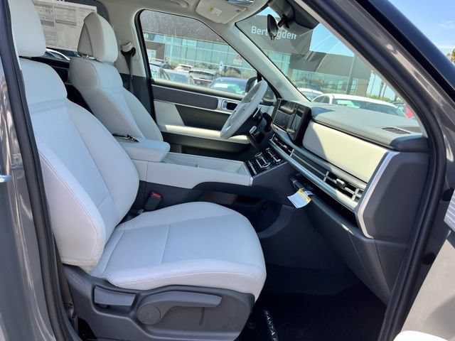 New 2026 Hyundai Santa Fe SE FWD image 21