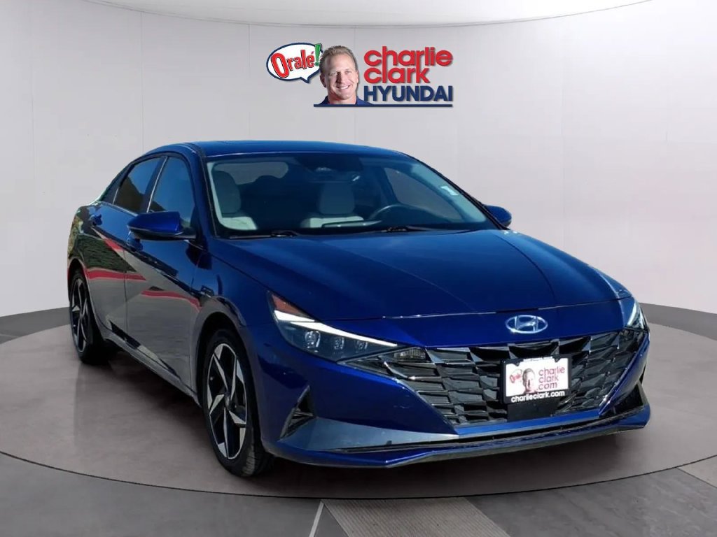 Used 2023 Hyundai Elantra Limited FWD image 8