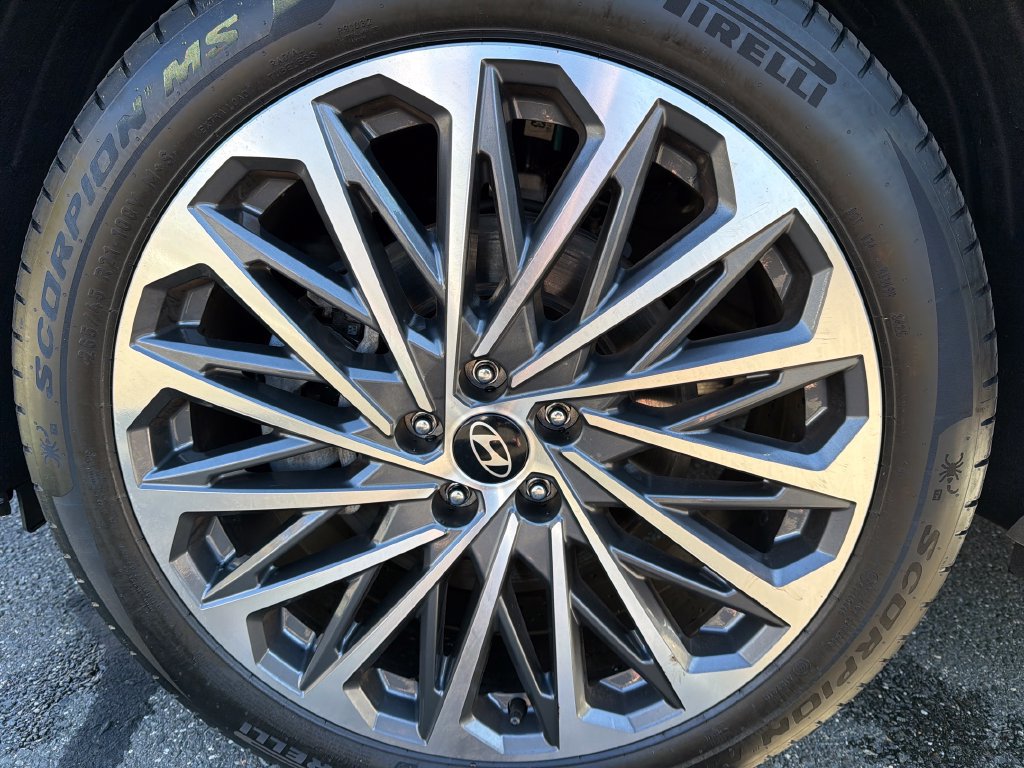 Certified 2026 Hyundai Palisade Calligraphy AWD/4WD image 28